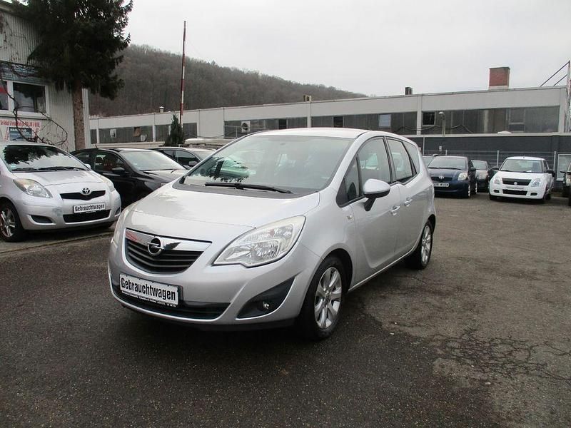 Silber Gebraucht 2010 Opel Meriva Edition Van / Kleinbus | 3.990 € (Fairer Preis) - Bild 1/4