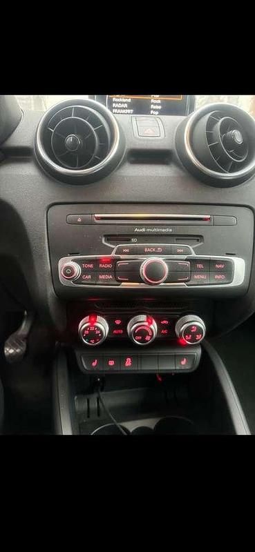 Gebraucht Audi A1 Ambition 86 PS (63 kW) 2015 Kleinwagen