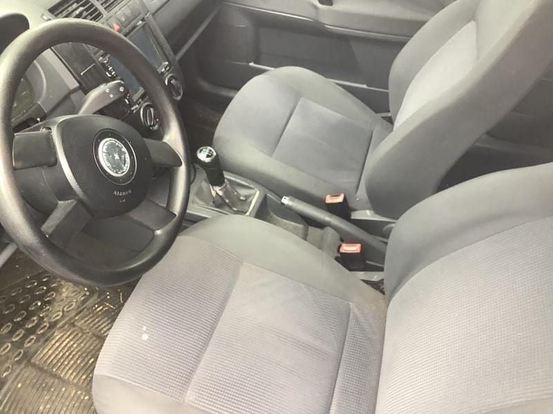 Gebraucht VW Polo Basis 75 PS (55 kW) 2002 Silber Kombi