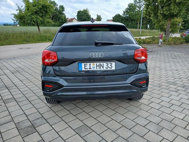 Second-hand Audi Q2 Advanced 150 CP (110 kW) 2024 Gri SUV
