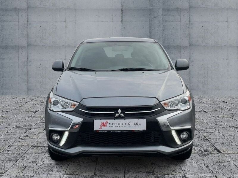 Gebraucht Mitsubishi ASX Edition 117 PS (86 kW) 2018 Platinumgrau (m) SUV