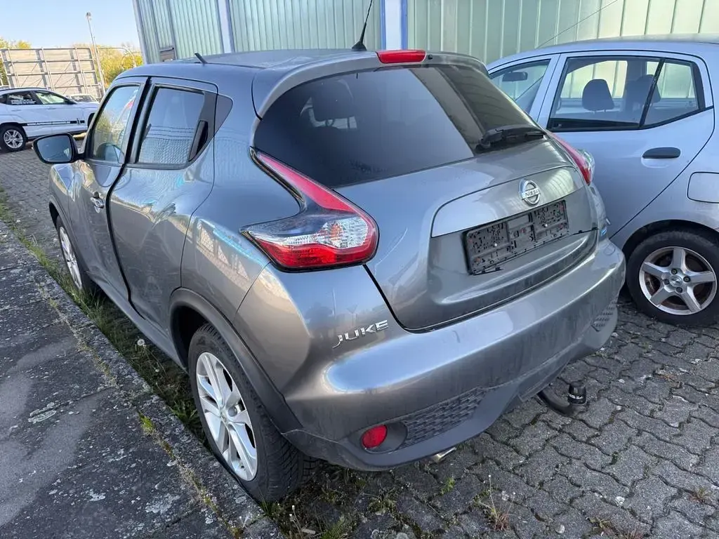 Gebraucht Nissan Juke Acenta 110 PS (80 kW) 2015 Grau SUV