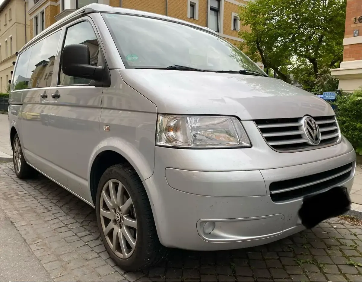 Gebraucht VW California Beach 131 PS (96 kW) 2009 Silber Van