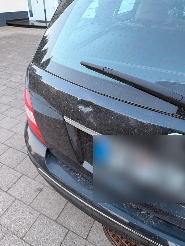 Gebraucht Mercedes C200 136 PS (100 kW) 2011 Schwarz Kombi