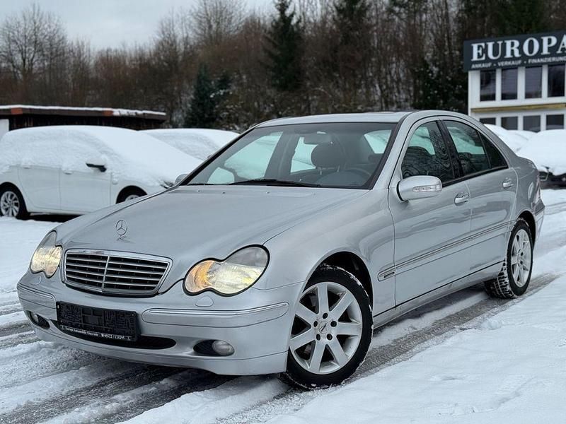 Gebraucht Mercedes C270 170 PS (125 kW) 2002 Silber Limousine