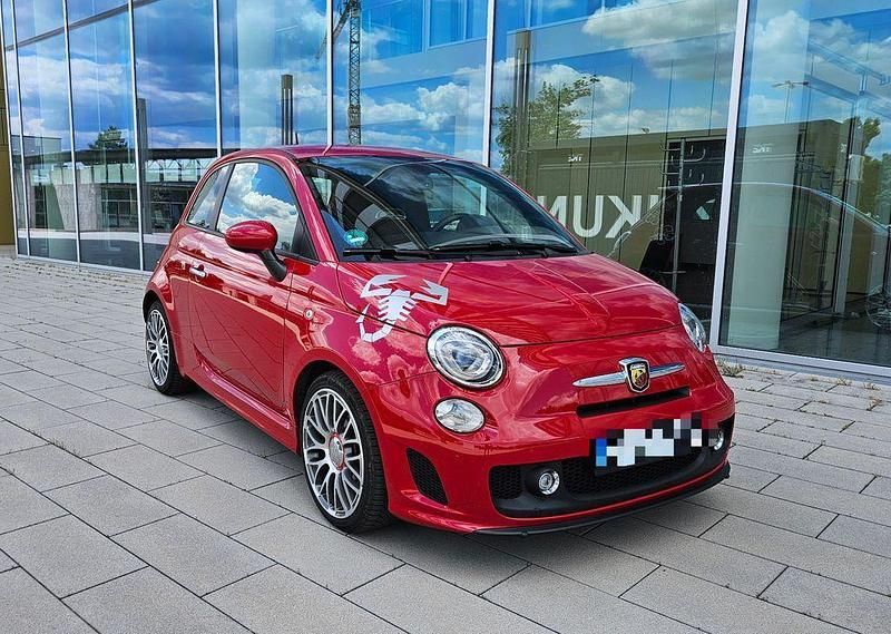 Rot Gebraucht 2015 Abarth 500 Custom Kleinwagen | 12.000 € (Fairer Preis) - Bild 1/4
