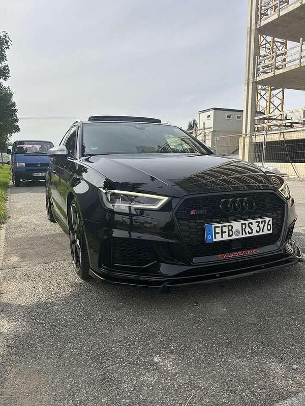 Gebraucht Audi RS3 Sport 400 PS (294 kW) 2018 Limousine