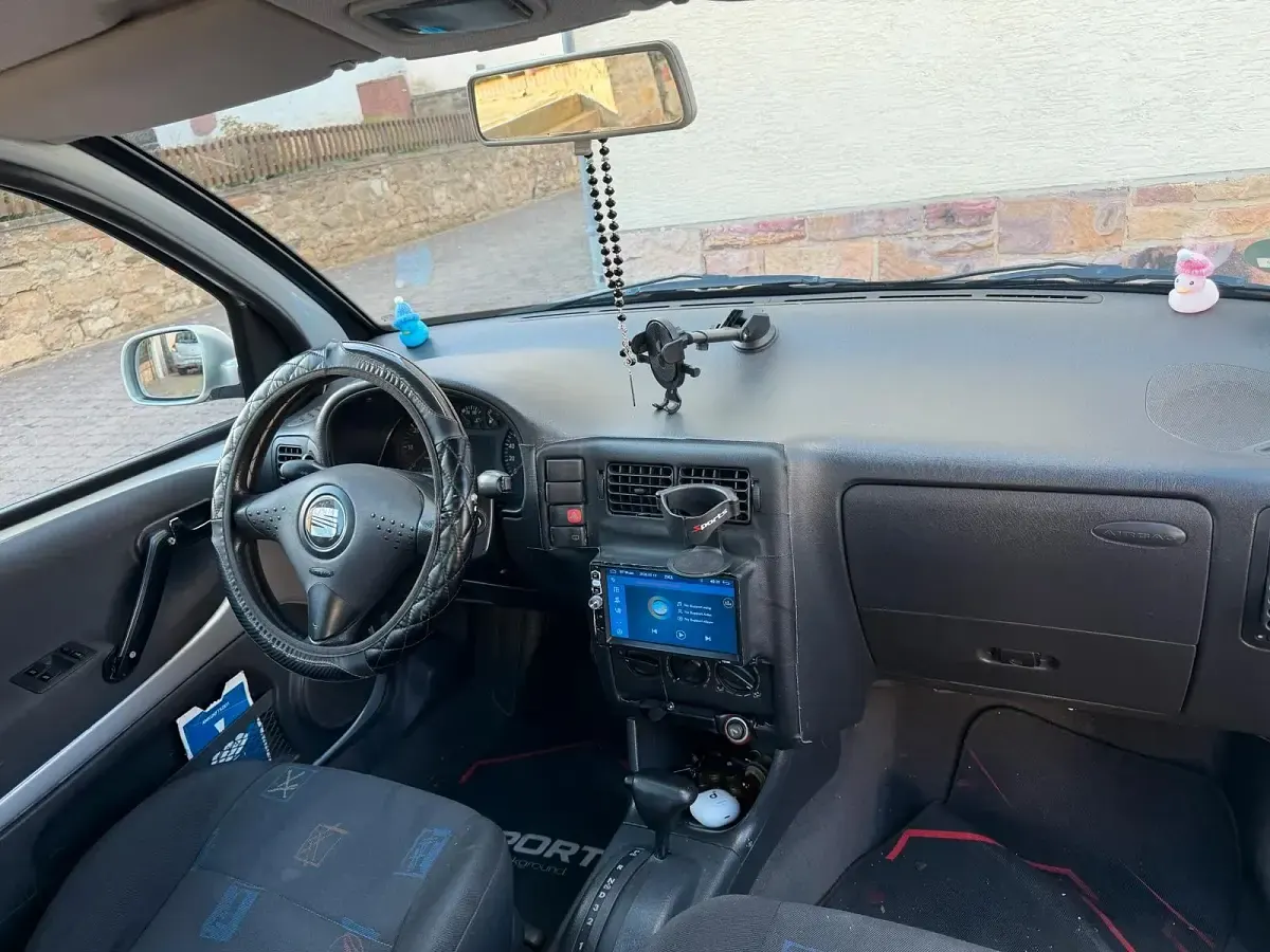 Gebraucht Seat Arosa 60 PS (44 kW) 2000 Silber Kleinwagen