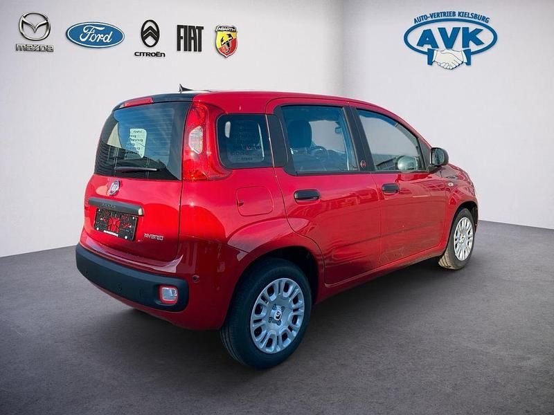 Ny Fiat Panda Icon 65 HK (47 kW) 2026 Rød Hatchback