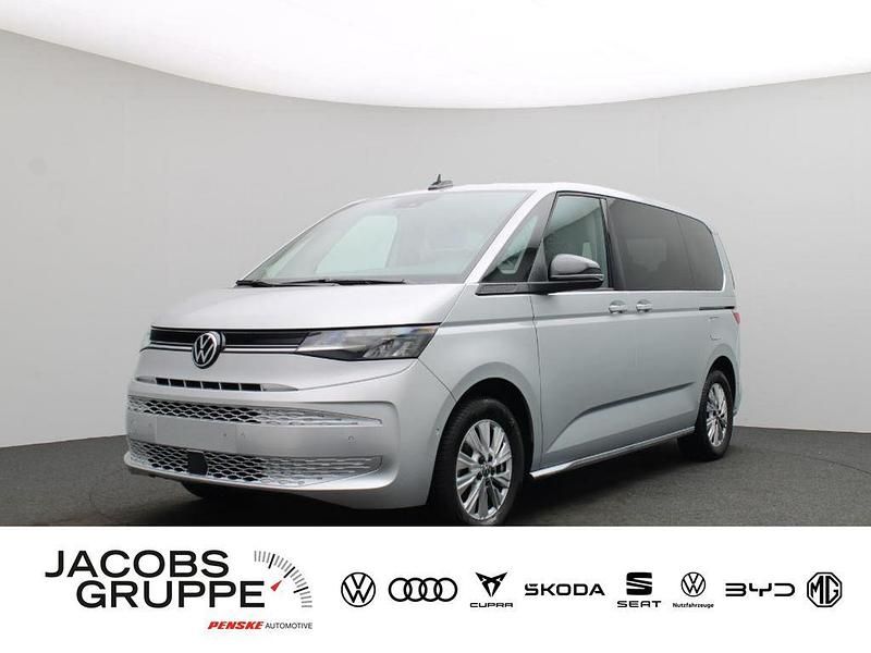 Gebraucht VW Multivan Life 150 PS (110 kW) 2024 Silber Van