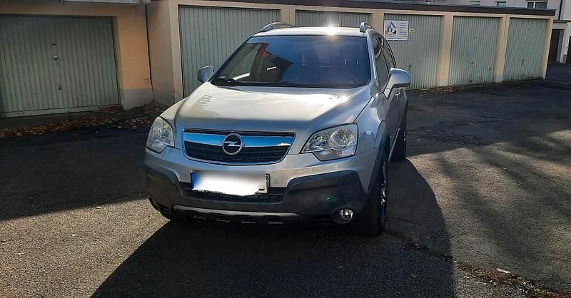 Silber Gebraucht 2006 Opel Antara SUV | 3.600 € (Etwas zu teuer) - Bild 1/4