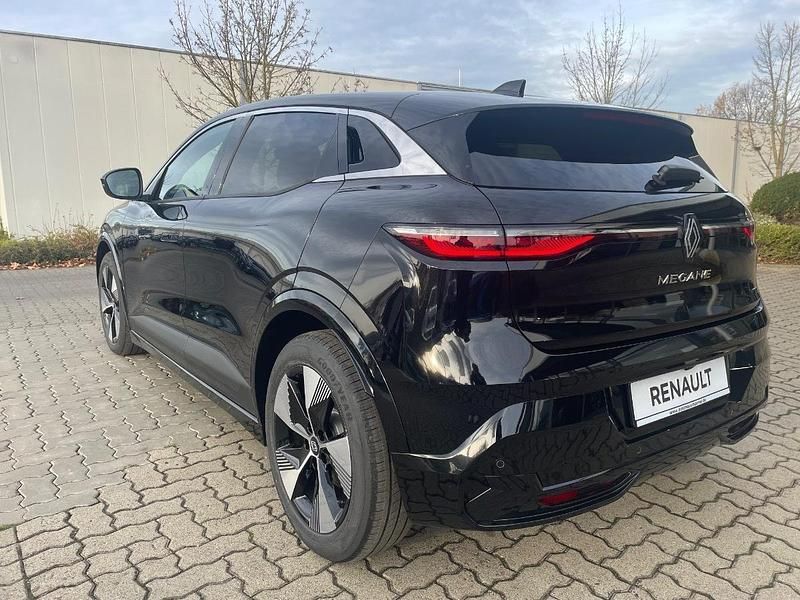 Neu Renault Megane E-Tech Komfort 22 kW (30 PS) 2025 Blackpearl (schwarz)