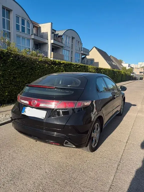 Gebraucht Honda Civic 99 PS (72 kW) 2010 Schwarz Limousine