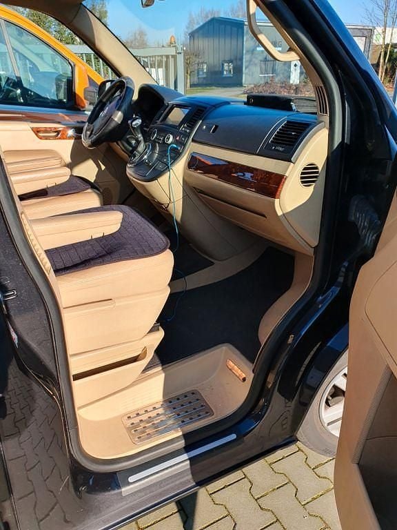 Gebraucht VW Multivan Highline 174 PS (127 kW) 2004 Schwarz Van / Kleinbus