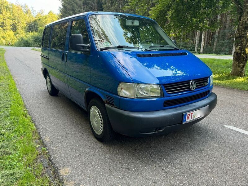 Gebraucht VW T4 102 PS (75 kW) 2001 Blau Van