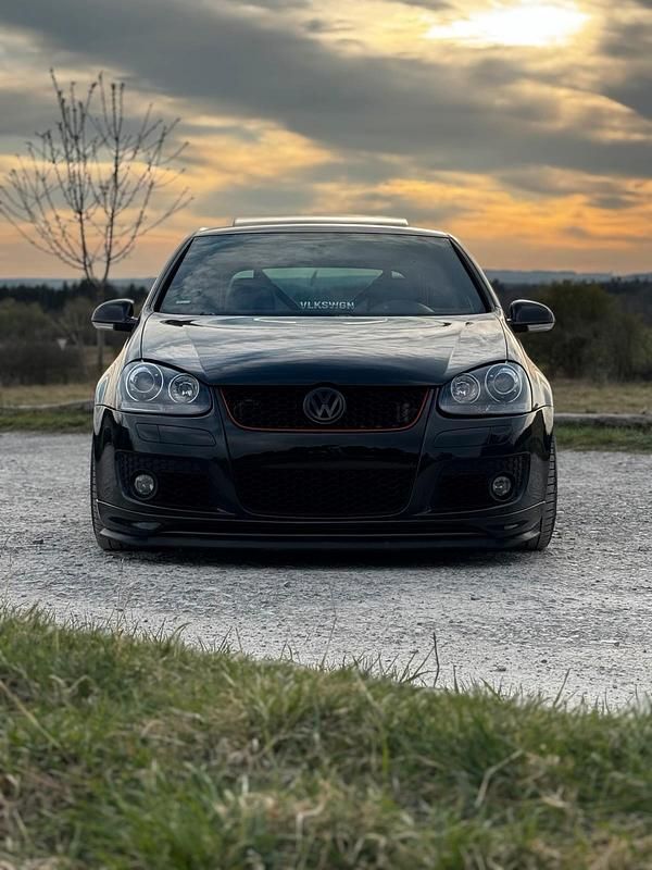 Schwarz Gebraucht 2008 VW Golf V GT Kleinwagen | 5.000 € - Bild 1/4