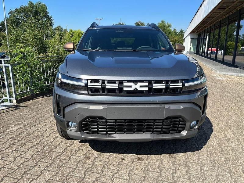 Neu Dacia Duster Extreme 101 PS (74 kW) 2025 Grau SUV