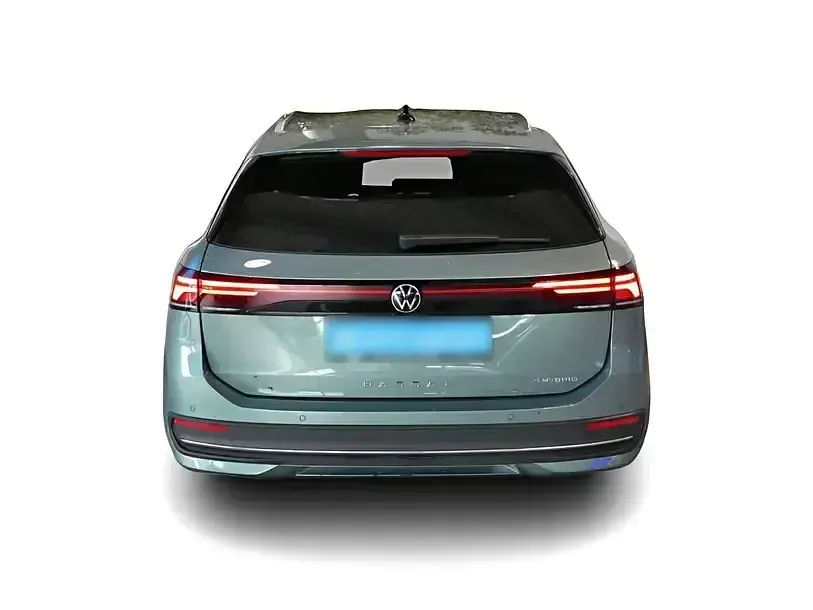 Gebraucht VW Passat Business 2025 Grün Kombi