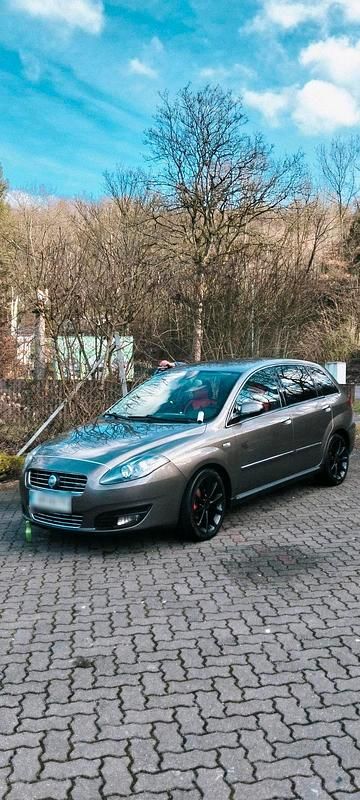 Gebraucht Fiat Croma 150 PS (110 kW) 2009 Andere farben Limousine