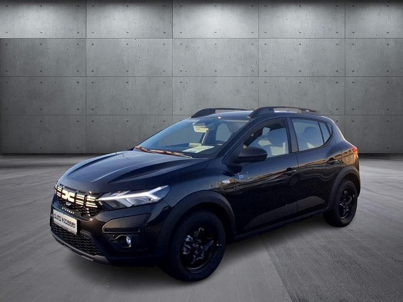 Neu Dacia Sandero Expression 91 PS (66 kW) 2025 Schwarz Limousine