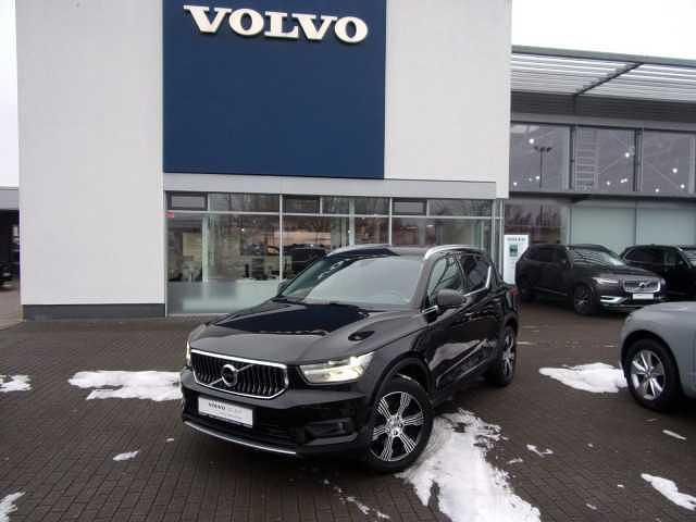 Gebraucht Volvo XC40 145 PS (106 kW) 2021 SUV