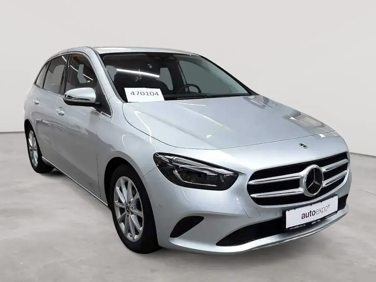 Gebraucht Mercedes B200 Progressive 163 PS (119 kW) 2021 Kleinwagen