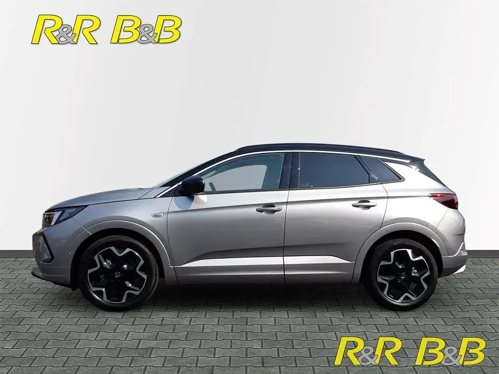 Gebraucht Opel Grandland X Ultimate 131 PS (96 kW) 2024 Silber SUV