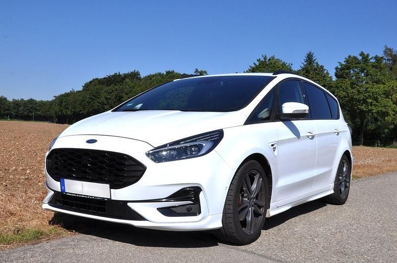 Weiß Gebraucht 2023 Ford S-MAX ST-Line Van / Kleinbus | 49.900 € - Bild 1/4