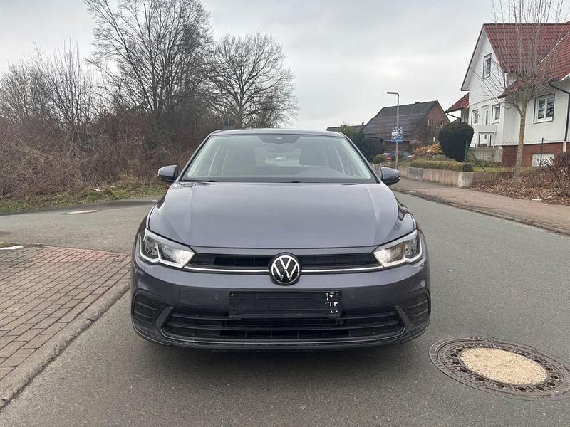 Gebraucht VW Polo 80 PS (58 kW) 2022 Grau Kleinwagen
