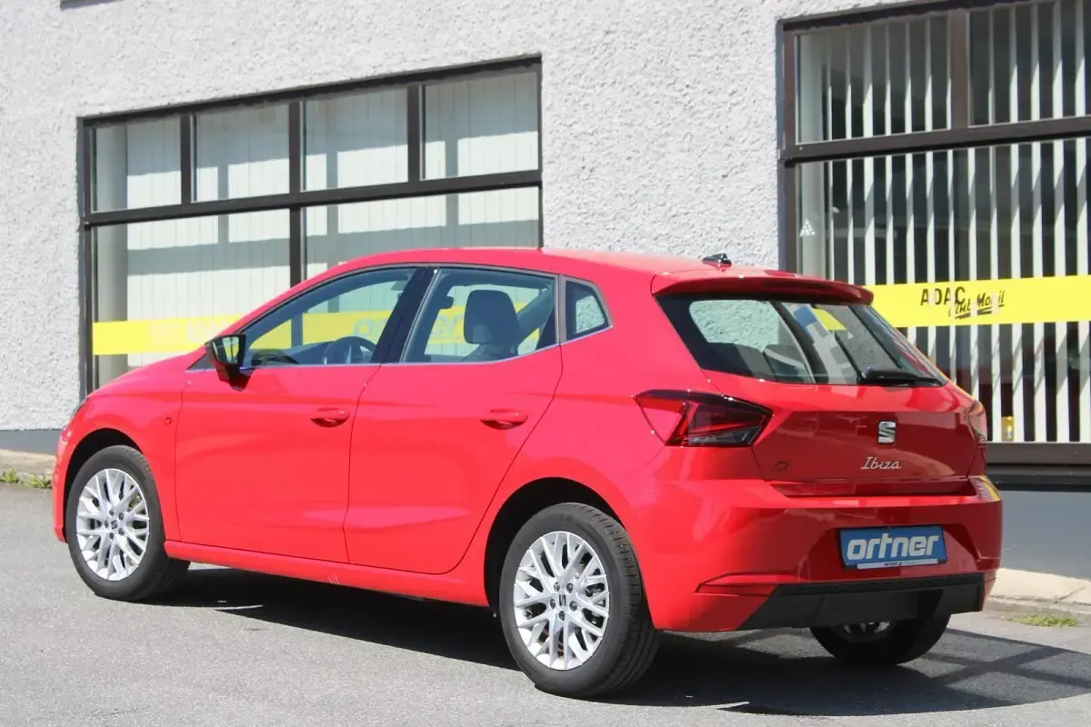 Gebraucht Seat Ibiza XCELLENCE 110 PS (80 kW) 2024 Rot Kleinwagen