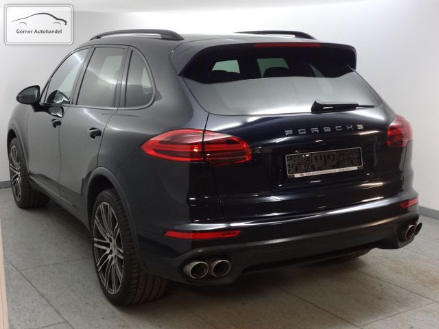 Gebraucht Porsche Cayenne S 385 PS (283 kW) 2014 Blau metallic SUV