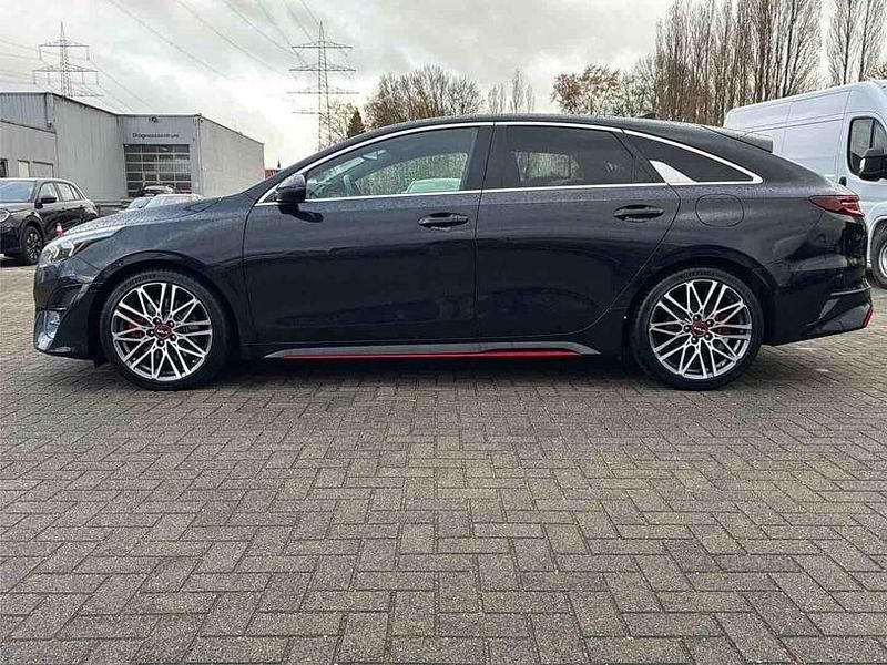 Gebraucht Kia ProCeed 204 PS (150 kW) 2022 Schwarz Kleinwagen