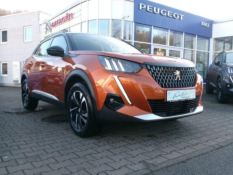 Gebraucht Peugeot 2008 GT 131 PS (96 kW) 2022 Orange SUV