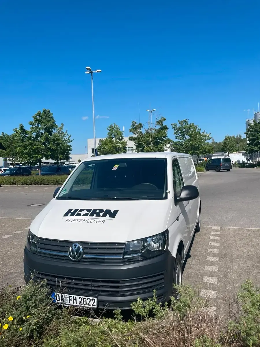Gebraucht VW Transporter 102 PS (75 kW) 2019 Weiß Van