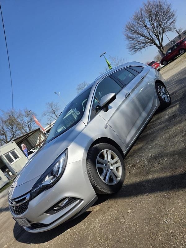 Gebraucht Opel Astra 110 PS (80 kW) 2017 Silber Kombi