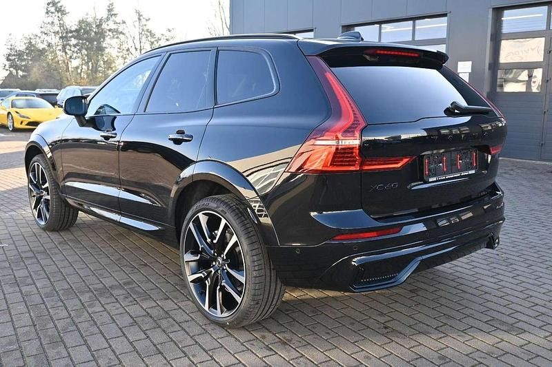 Gebraucht Volvo XC60 Ultra 250 PS (183 kW) 2025 Schwarz SUV