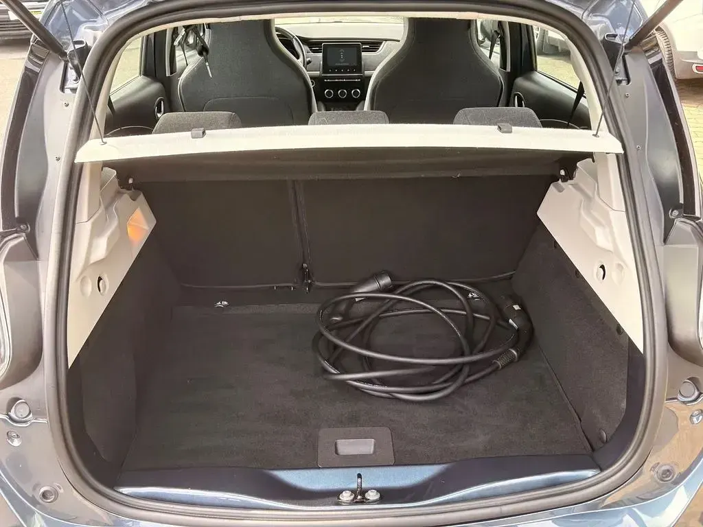 Usata Renault Zoe Experience 80 kW (109 CV) 2021 Grigio Utilitaria