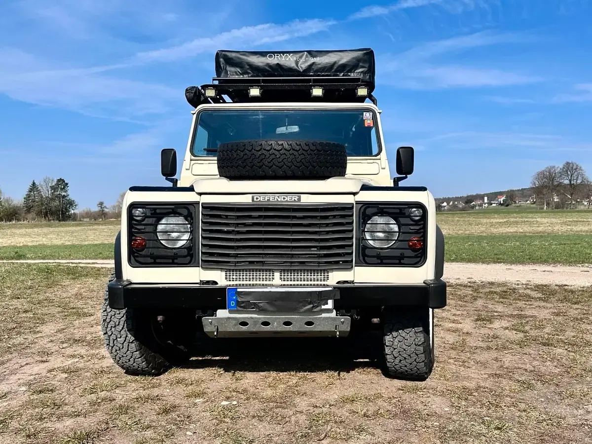 Occasion Land Rover Defender 122 ch (89 kW) 2000 Beige Break