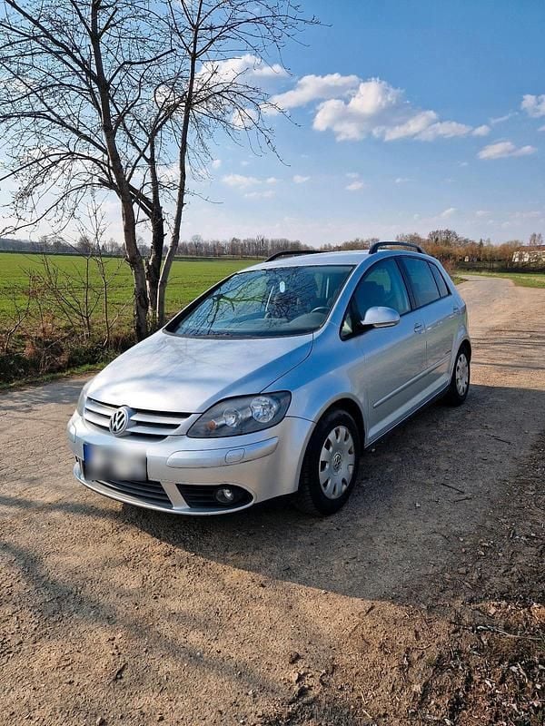 Gebraucht VW Golf Plus 140 PS (102 kW) 2008 Silber Van / Kleinbus