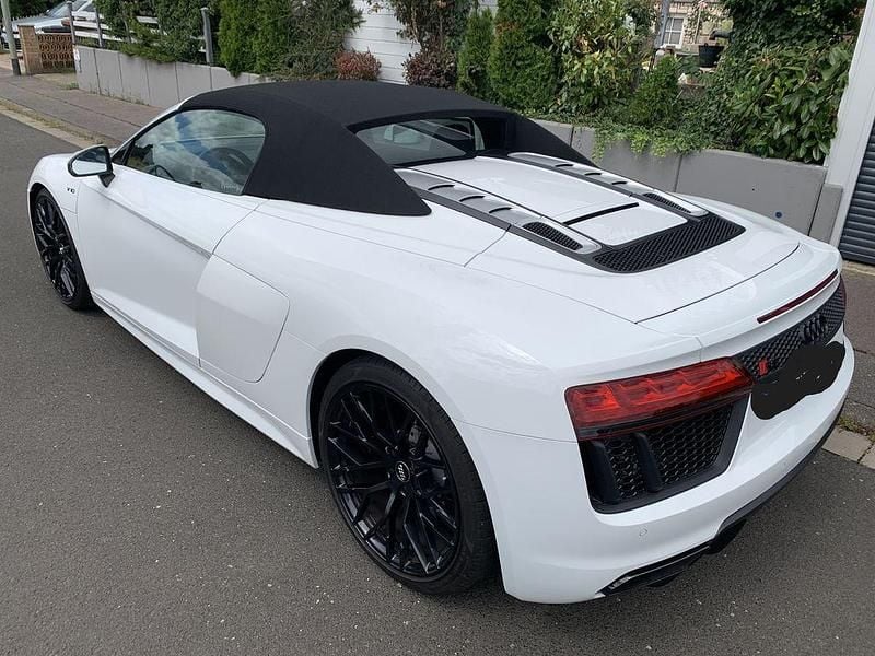 Gebraucht Audi R8 Spyder Ambiente 540 PS (397 kW) 2018 Weiß Cabrio
