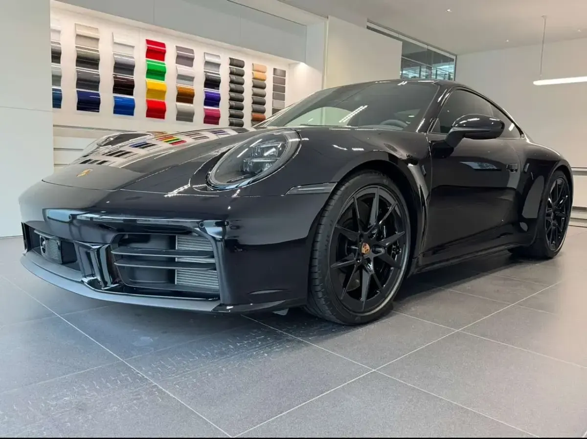 Gebraucht Porsche 992 480 PS (353 kW) 2025 Coupé