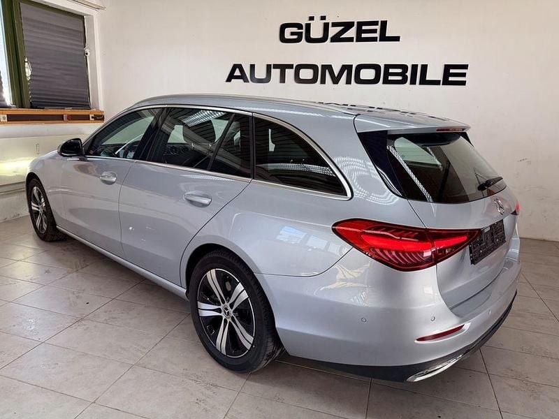 Gebraucht Mercedes C220 200 PS (147 kW) 2021 Silber Limousine