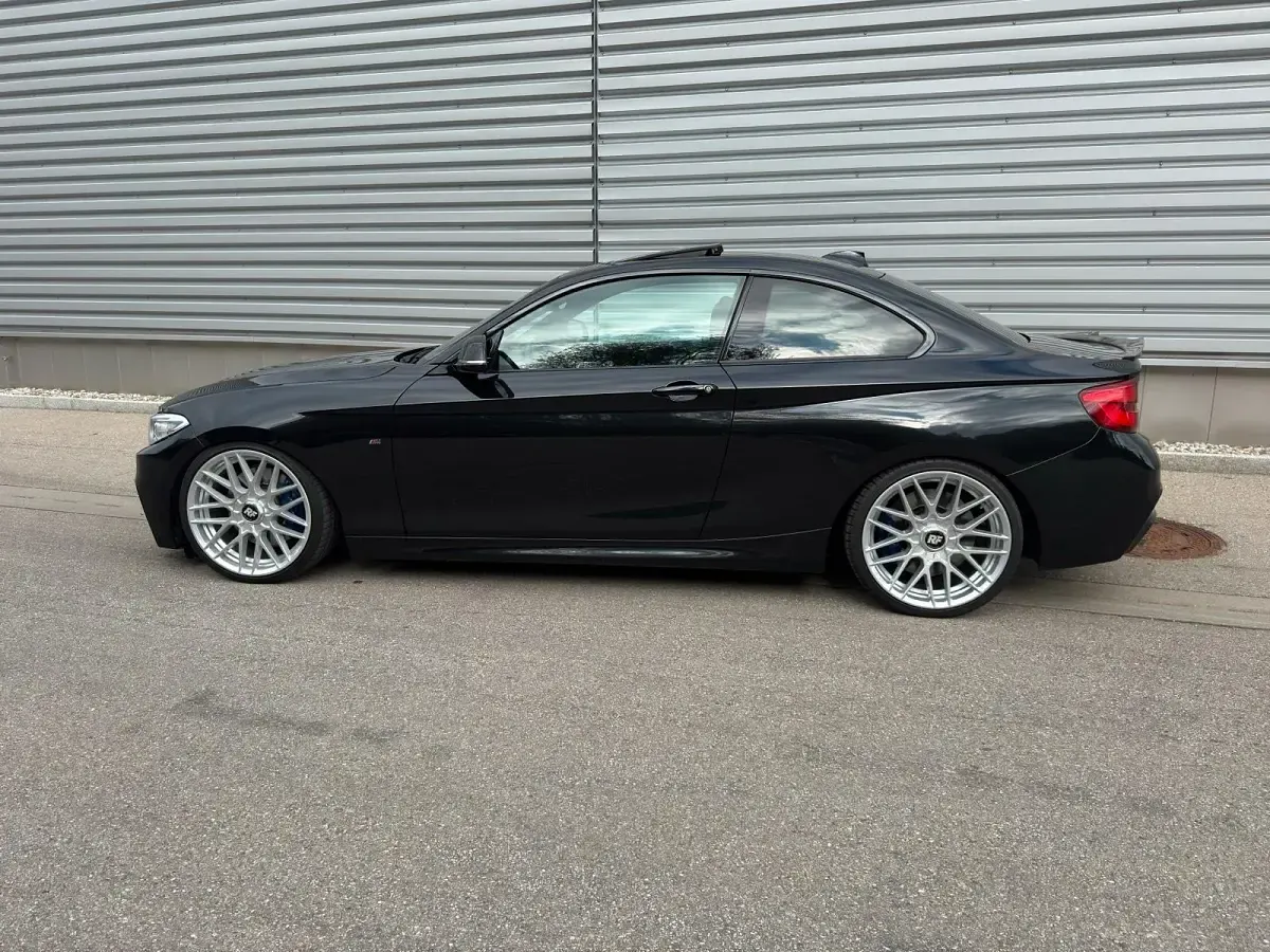 Gebraucht BMW M235 M Performance 326 PS (239 kW) 2014 Schwarz Coupé