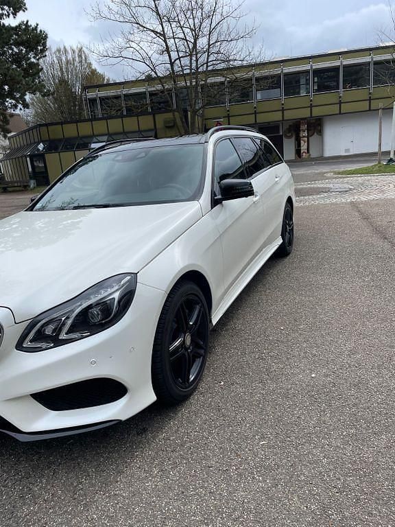 Gebraucht Mercedes E350 AMG line 258 PS (189 kW) 2016 Weiß Kombi