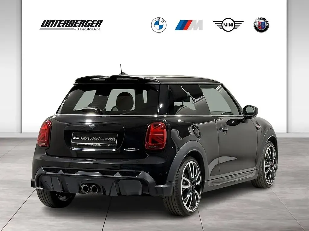 Gebraucht Mini John Cooper Works 231 PS (169 kW) 2021 Midnight black Kleinwagen