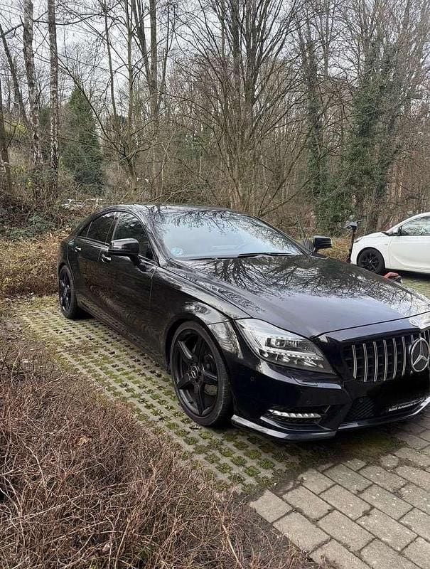 Schwarz Gebraucht 2012 Mercedes CLS350 AMG Limousine | 13.500 € - Bild 1/4
