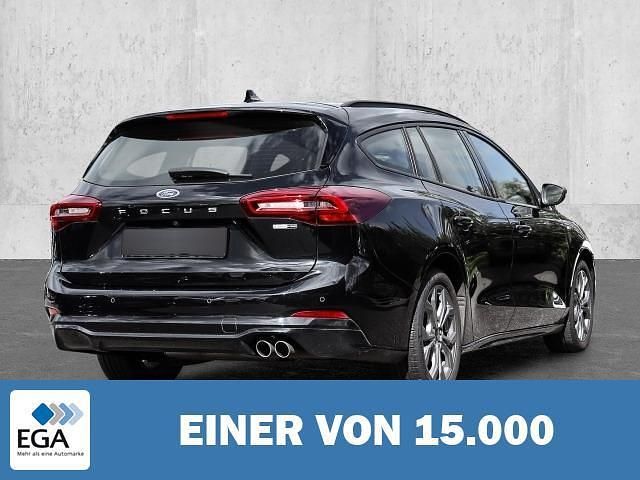 Metallic Gebraucht 2023 Ford Focus ST-Line | 23.560 € (Etwas zu teuer) - Bild 1/4