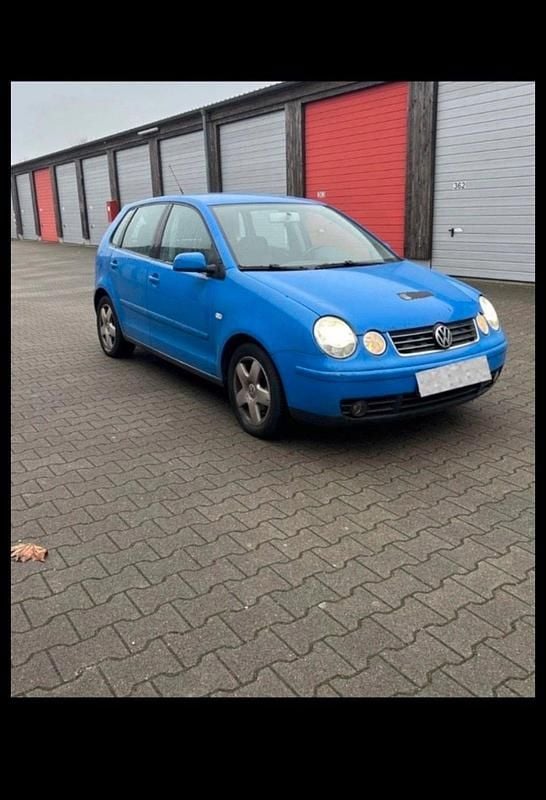 Gebraucht VW Polo 101 PS (74 kW) 2003 Blau Kleinwagen
