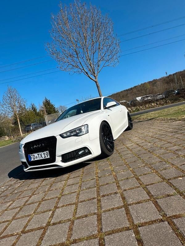 Weiß Gebraucht 2013 Audi S5 Coupé | 19.999 € (Etwas zu teuer) - Bild 1/4