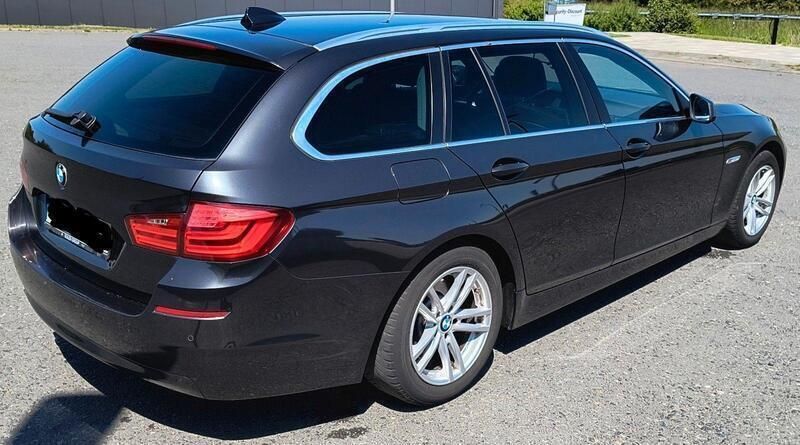 Grau Gebraucht 2013 BMW 520 Kombi | 12.300 € (Guter Preis) - Bild 1/4